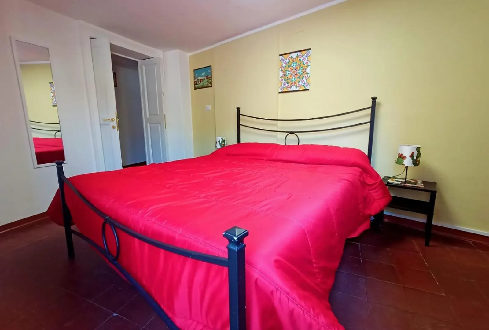Appartamento Cuntintizza Family House Aeroporto di Catania Fontana Rossa 0*,  Italia