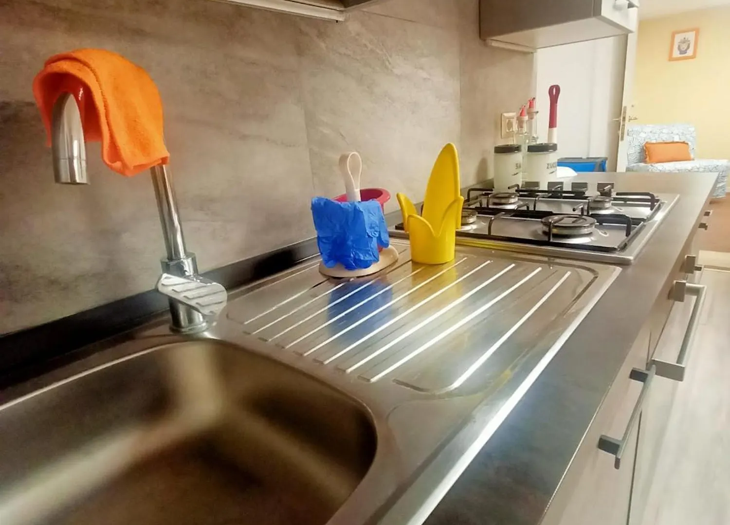 Cuntintizza Family House Apartment Catania